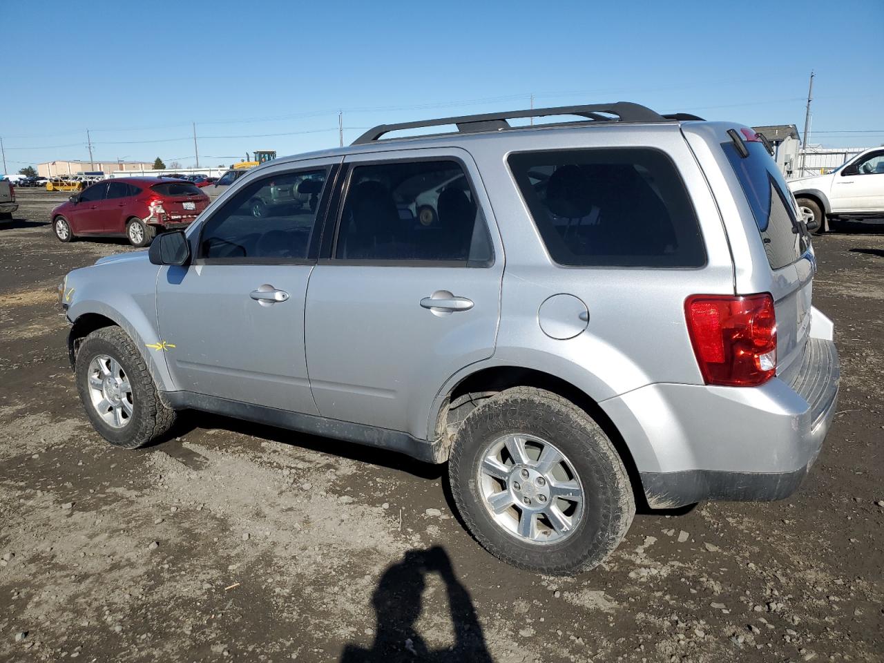 2010 Mazda Tribute I VIN: 4F2CY9C7XAKM03394 Lot: 47975075