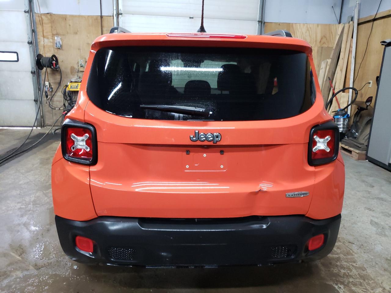 2015 Jeep Renegade Latitude VIN: ZACCJABT0FPB56271 Lot: 48224675