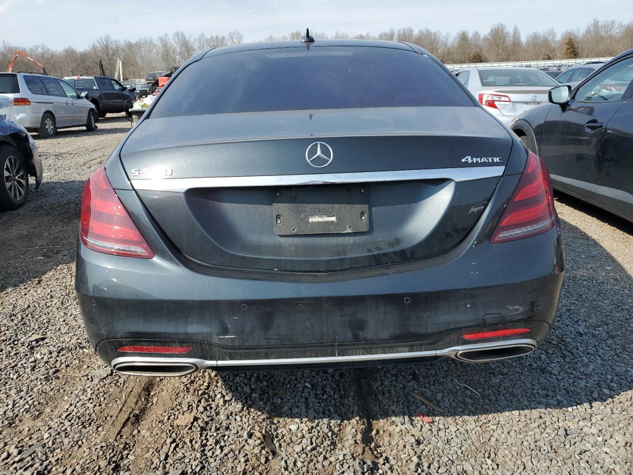 WDDUG8GB0JA390330 2018 Mercedes-Benz S 560 4Matic