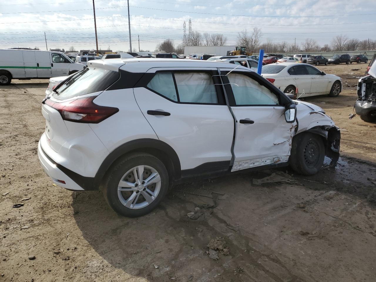 2023 Nissan Kicks S VIN: 3N1CP5BV2PL495767 Lot: 48917215