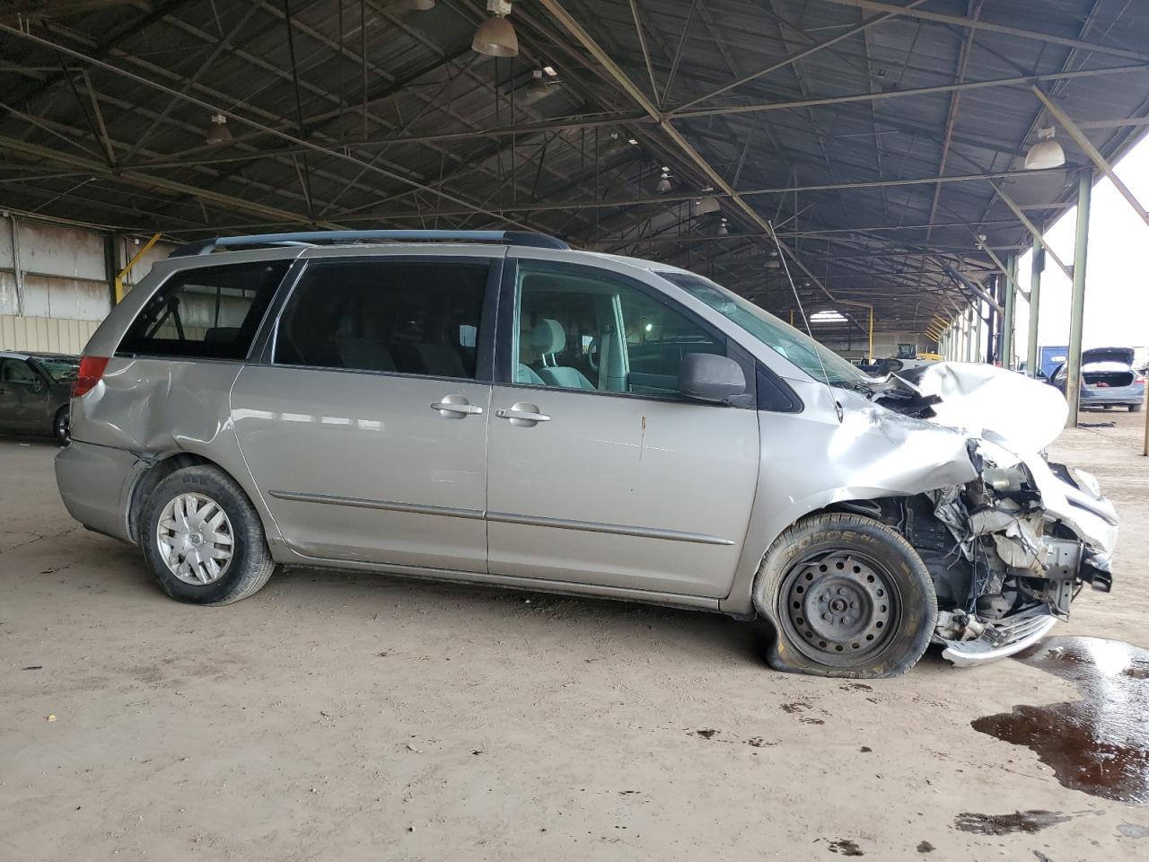 2004 Toyota Sienna Ce VIN: 5TDZA23C94S187828 Lot: 49094645