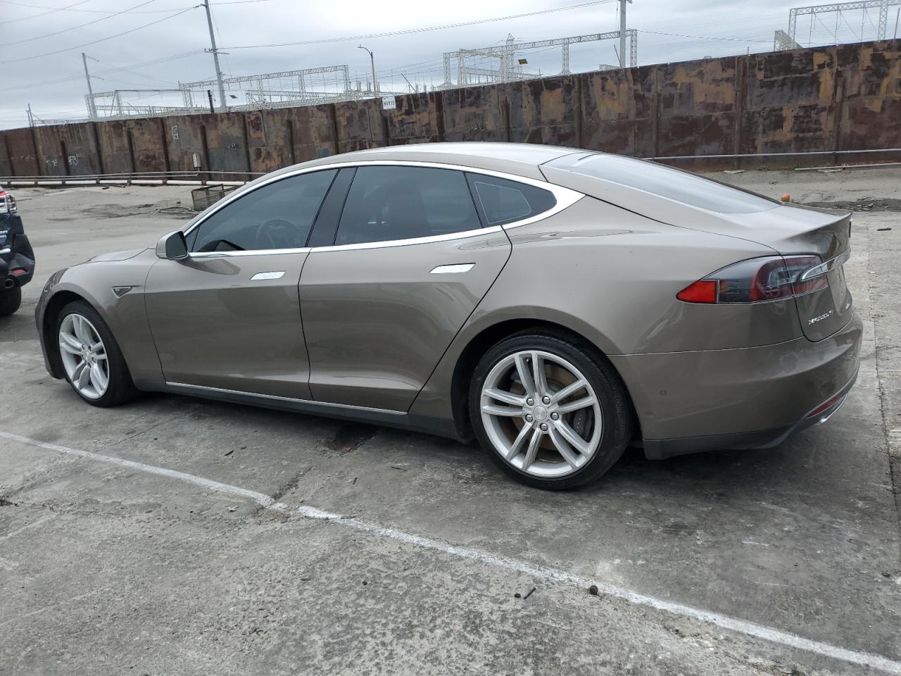 5YJSA1S27FF086203 2015 Tesla Model S 70D