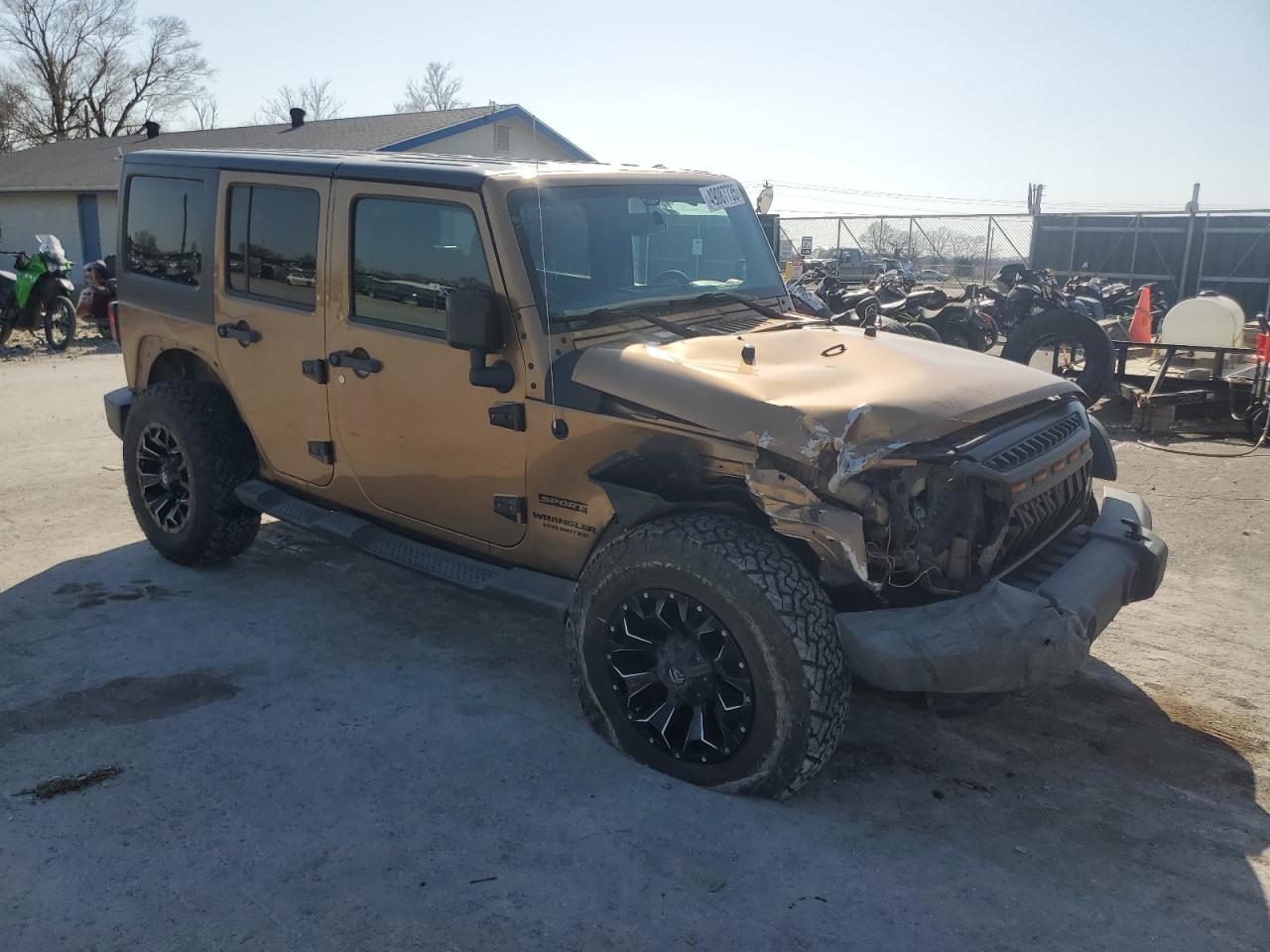 1C4HJWDG3FL644237 2015 Jeep Wrangler Unlimited Sport