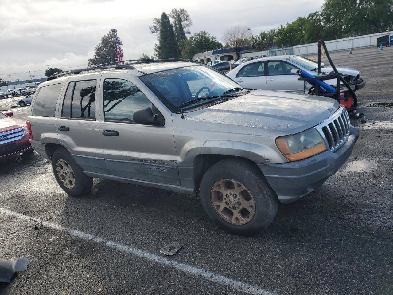 1J4GX48S61C584177 2001 Jeep Grand Cherokee Laredo