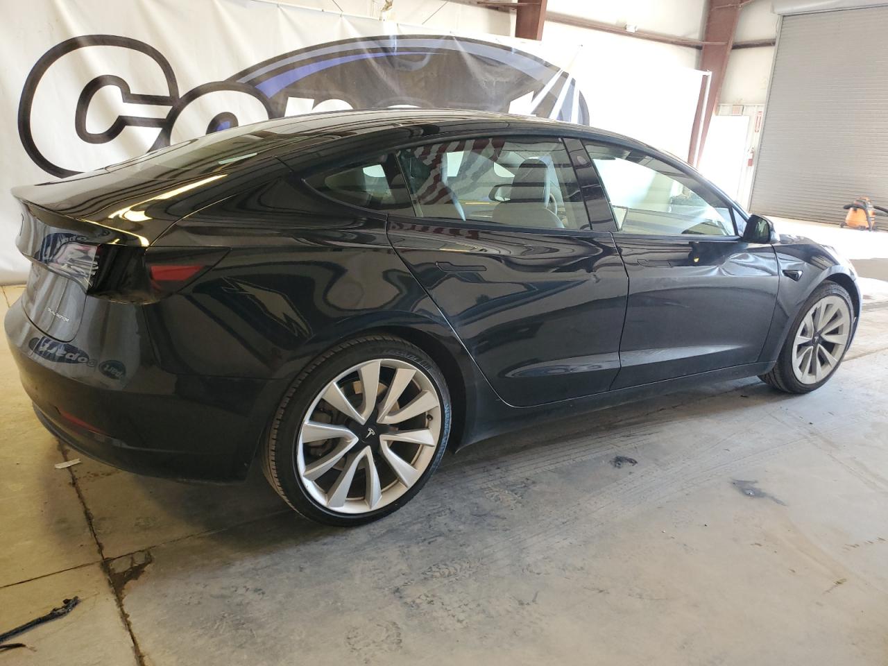 2022 Tesla Model 3 VIN: 5YJ3E1EB2NF290572 Lot: 47706015