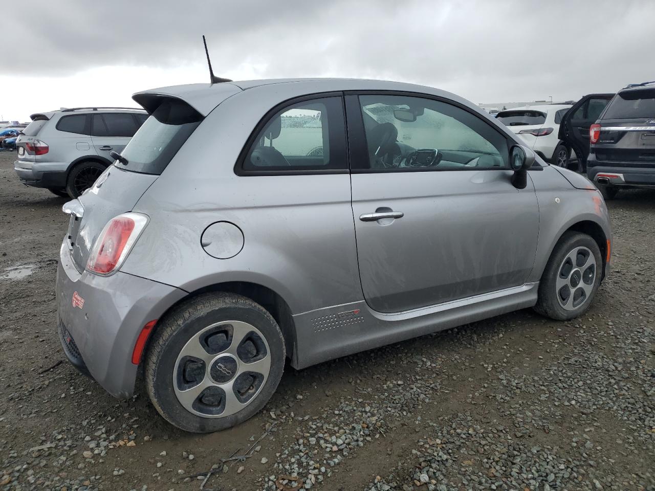 2017 Fiat 500 Electric VIN: 3C3CFFGE7HT525317 Lot: 48951485