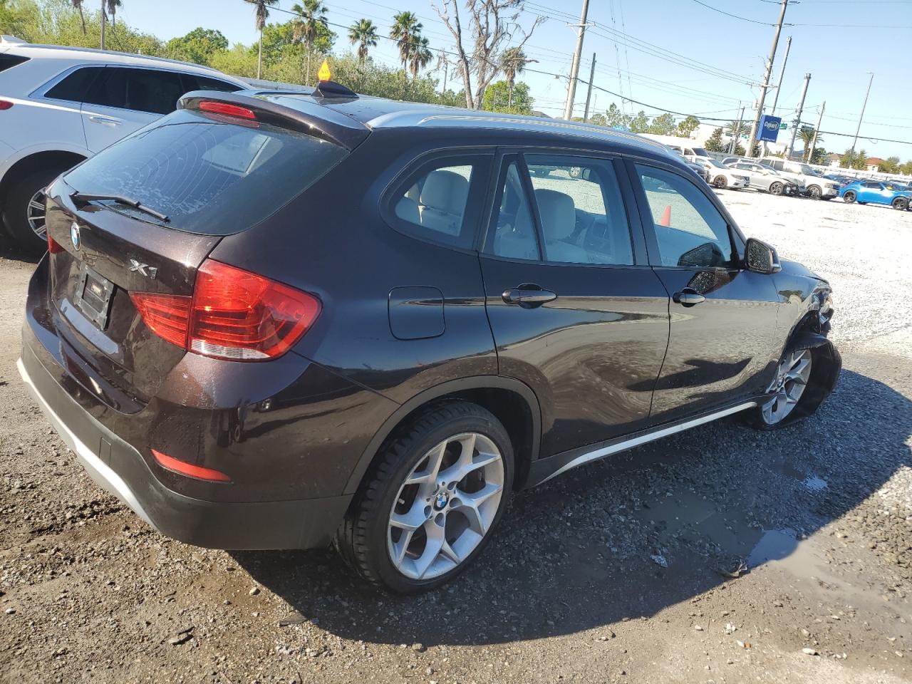 2015 BMW X1 xDrive28I VIN: WBAVL1C54FVY32072 Lot: 48718075