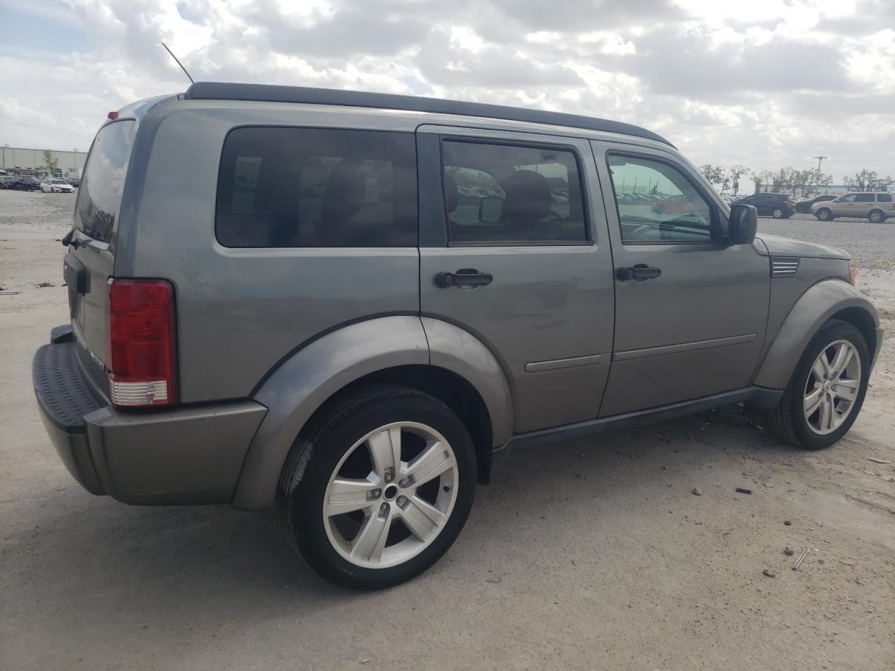 2011 Dodge Nitro Heat VIN: 1D4PT4GK4BW605310 Lot: 47139015