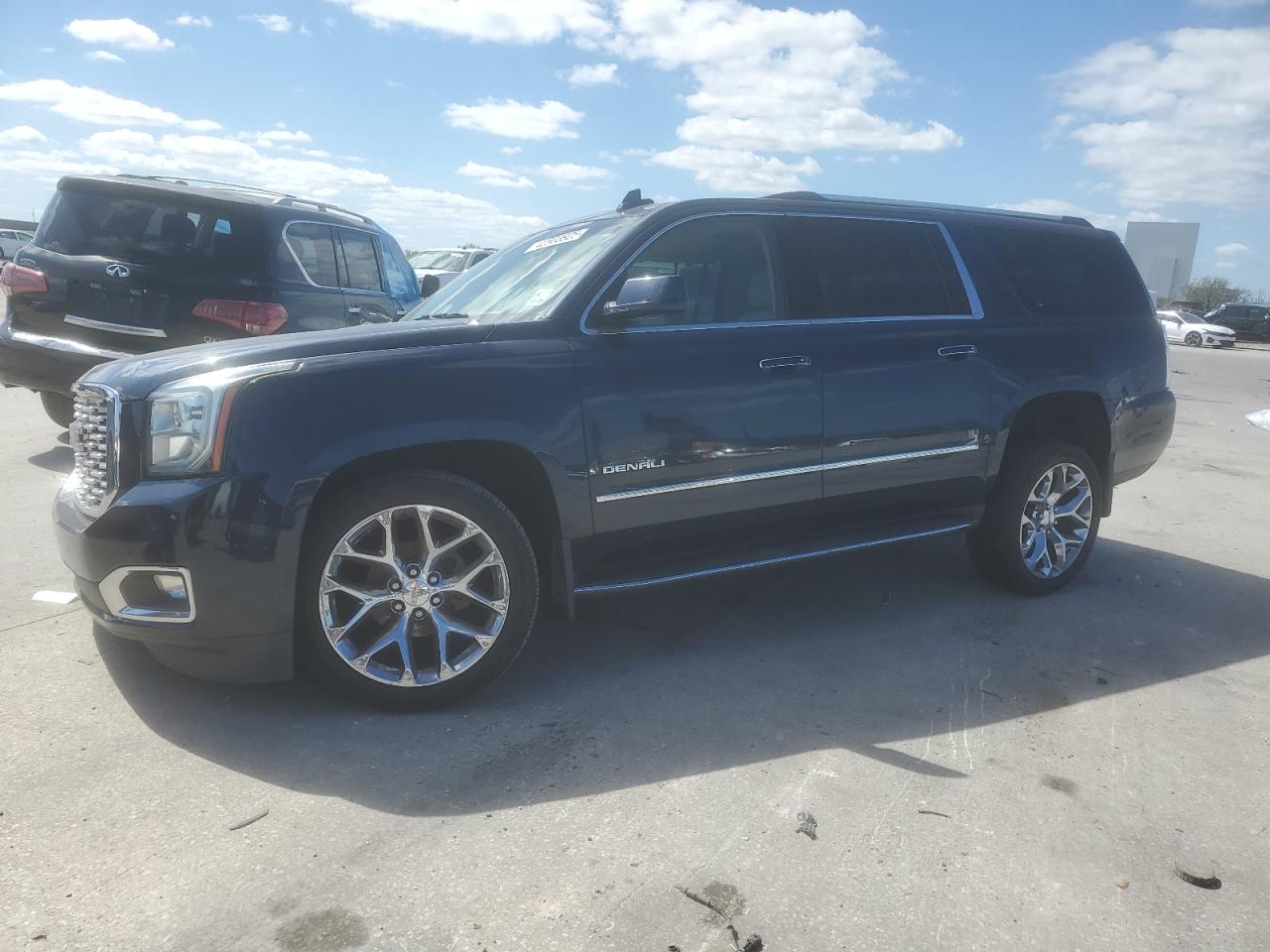 2018 GMC Yukon Xl Denali VIN: 1GKS2HKJ5JR133989 Lot: 48903925