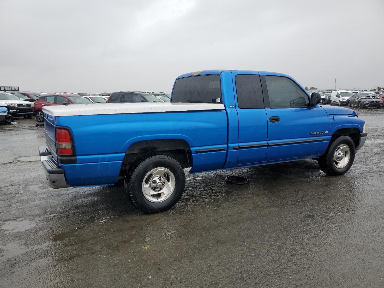 1998 Dodge Ram 1500 VIN: 1B7HC13Y6WJ211837 Lot: 47875555