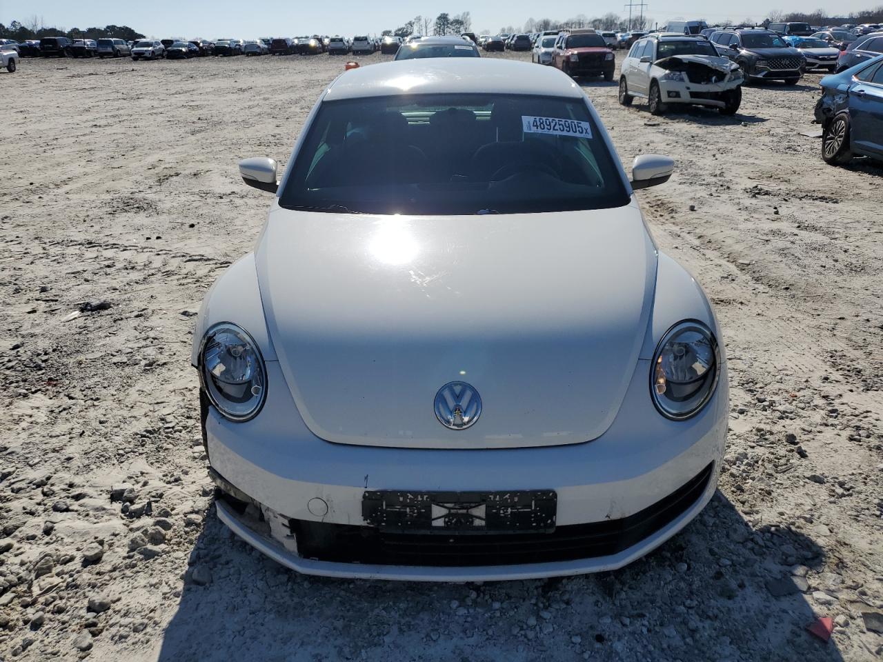 2012 Volkswagen Beetle VIN: 3VWJP7AT6CM622117 Lot: 48925905