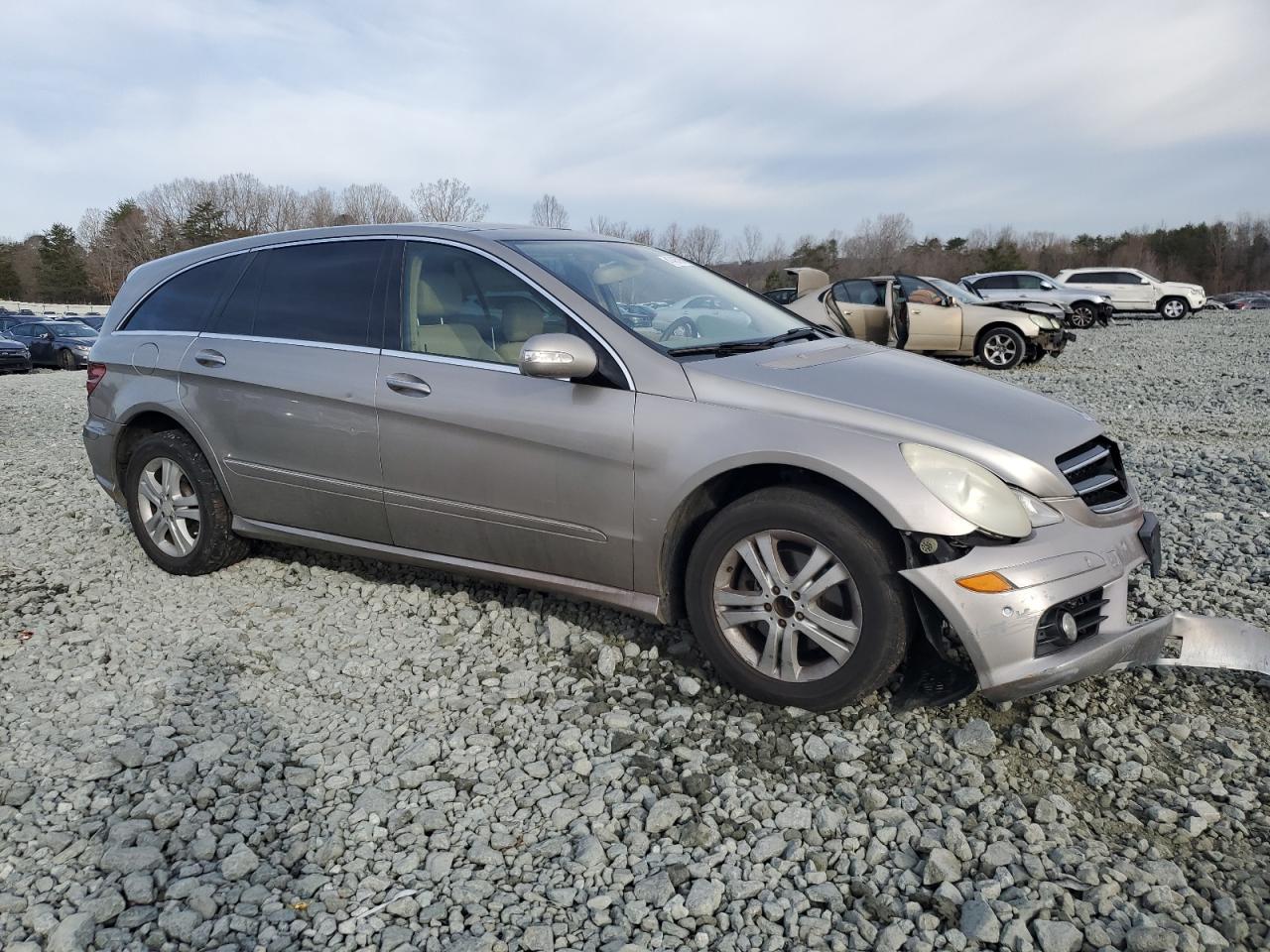 2009 Mercedes-Benz R 350 4Matic VIN: 4JGCB65E79A089339 Lot: 47465795