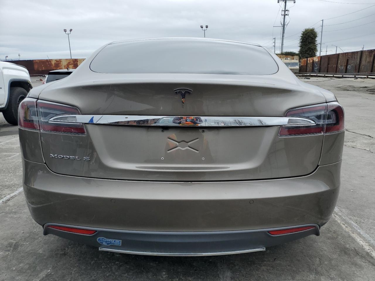 5YJSA1S27FF086203 2015 Tesla Model S 70D