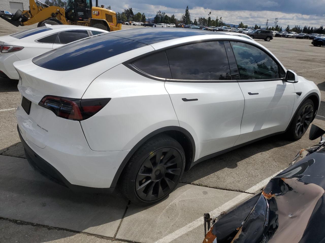 7SAYGDEE3NF558379 2022 Tesla Model Y