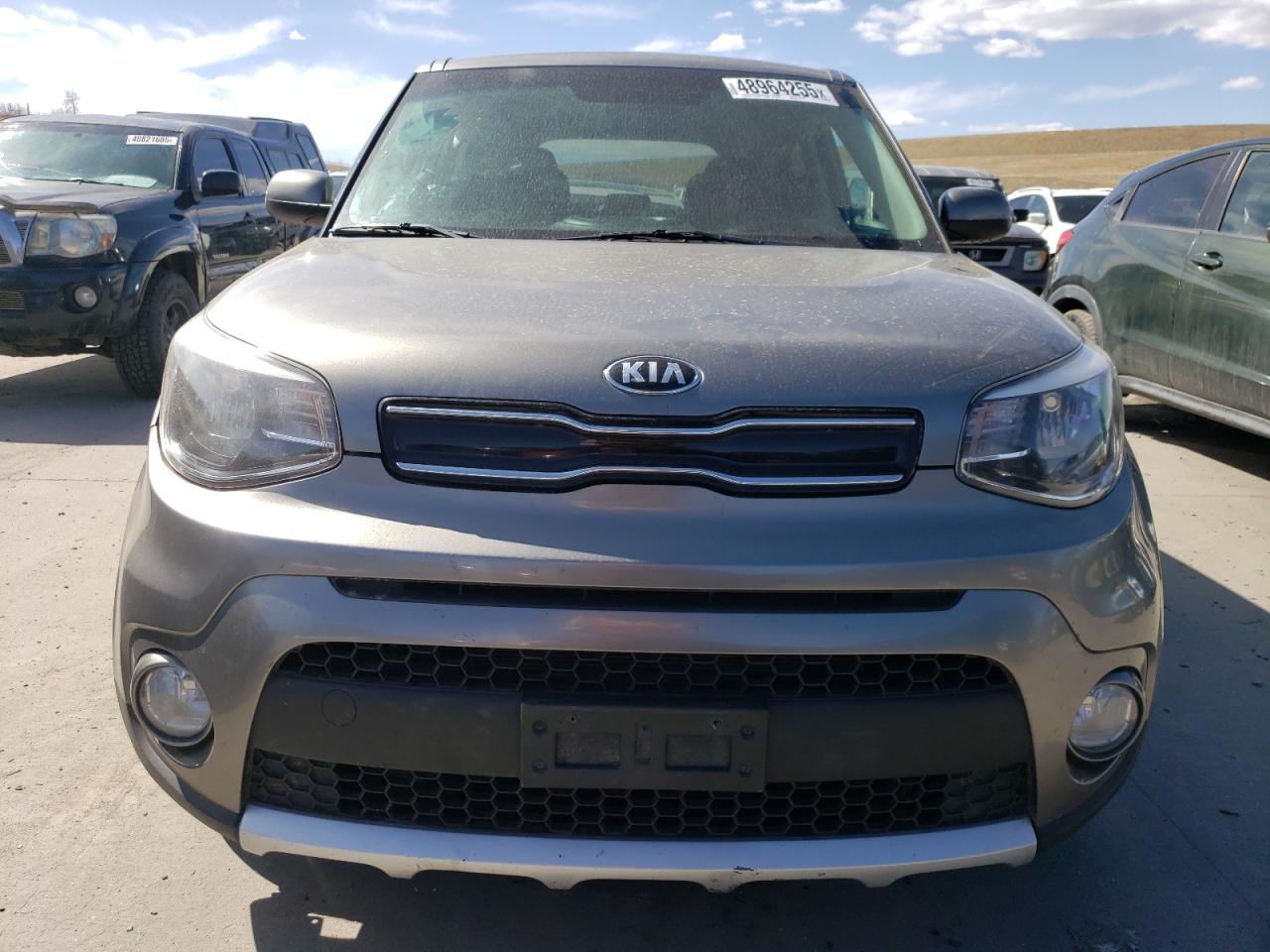 2018 Kia Soul + VIN: KNDJP3A55J7527472 Lot: 48964255