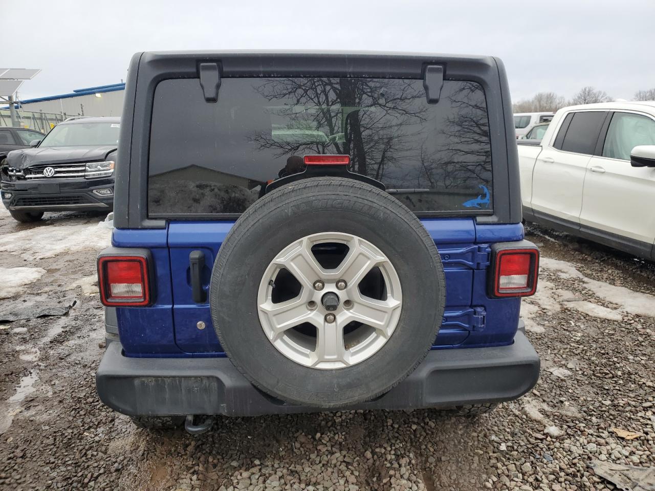 2020 Jeep Wrangler Unlimited Sport VIN: 1C4HJXDN2LW138882 Lot: 47161865