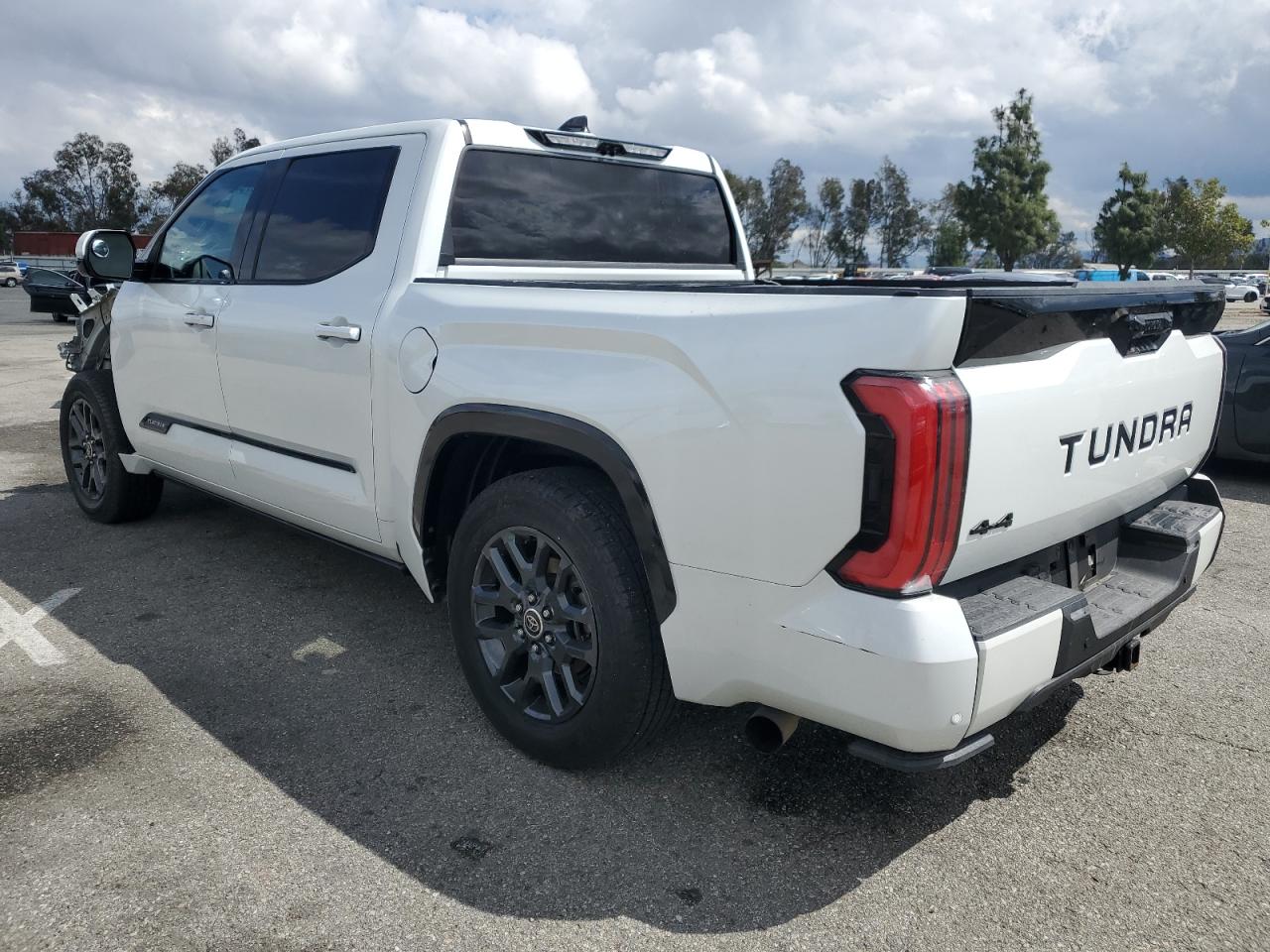 5TFNA5DB6NX005049 2022 Toyota Tundra Crewmax Platinum