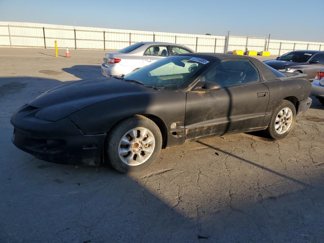 1999 Pontiac Firebird VIN: 2G2FS22KXX2216224 Lot: 47316085