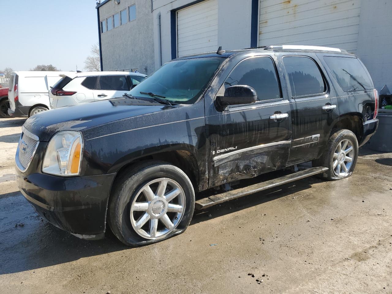 2009 GMC Yukon Denali VIN: 1GKFK03279R279042 Lot: 47779045