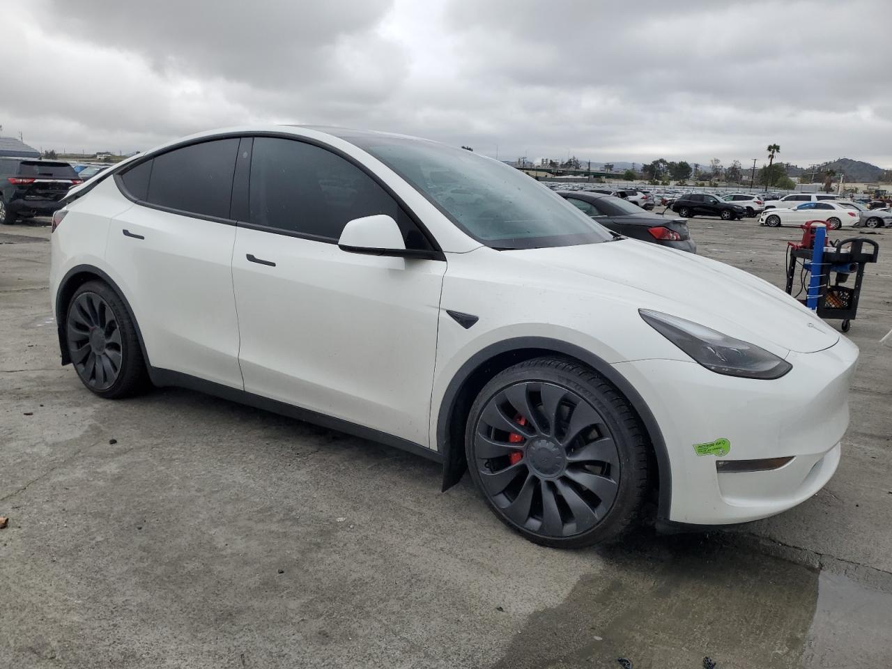 2023 Tesla Model Y VIN: 7SAYGDEF9PF759618 Lot: 48767975