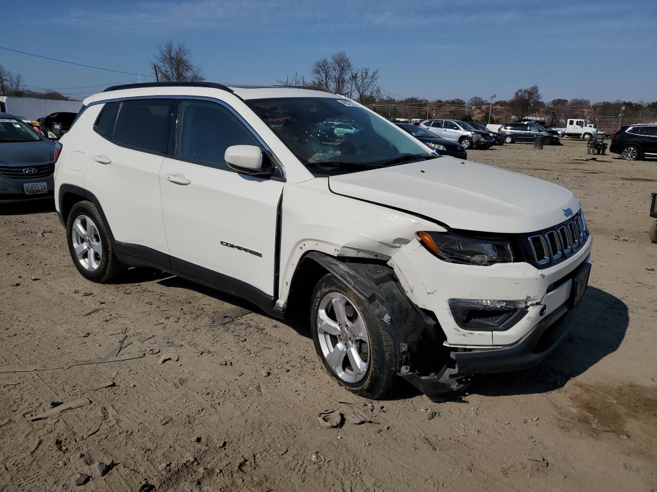 2019 Jeep Compass Latitude VIN: 3C4NJDBB6KT828892 Lot: 48572575