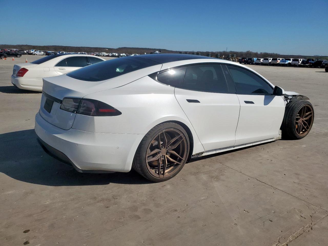 5YJSA1E59NF476837 2022 Tesla Model S