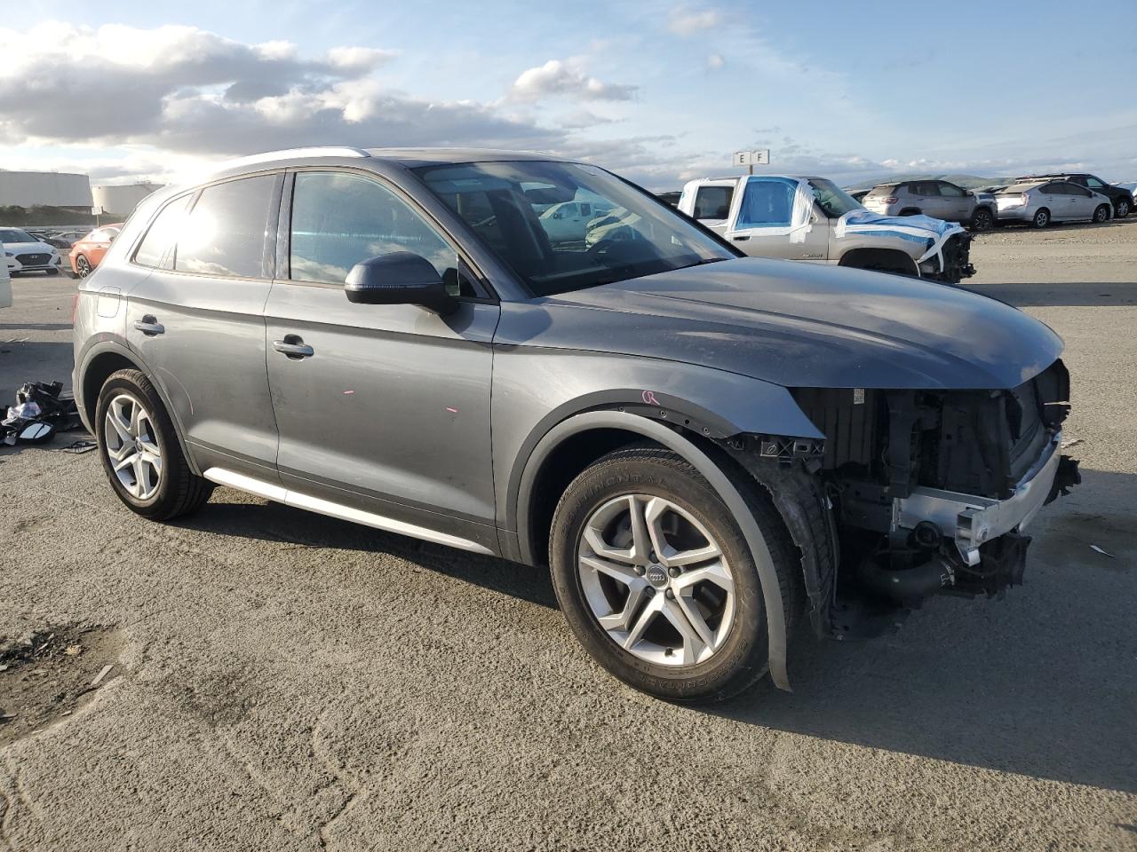 2018 Audi Q5 Premium VIN: WA1ANAFY7J2163561 Lot: 48061705