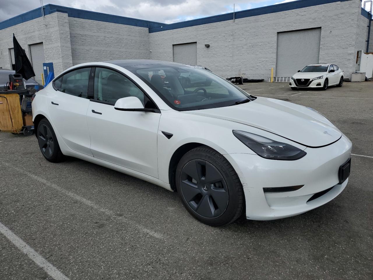 5YJ3E1EA0PF407706 2023 Tesla Model 3