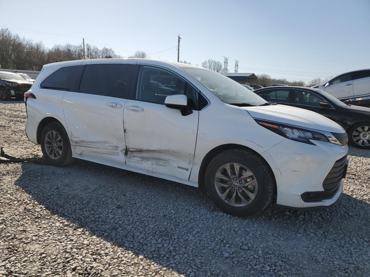 2021 Toyota Sienna Le VIN: 5TDKRKEC3MS046468 Lot: 48742995