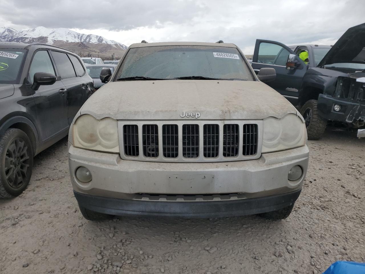 1J8GR48K67C565209 2007 Jeep Grand Cherokee Laredo