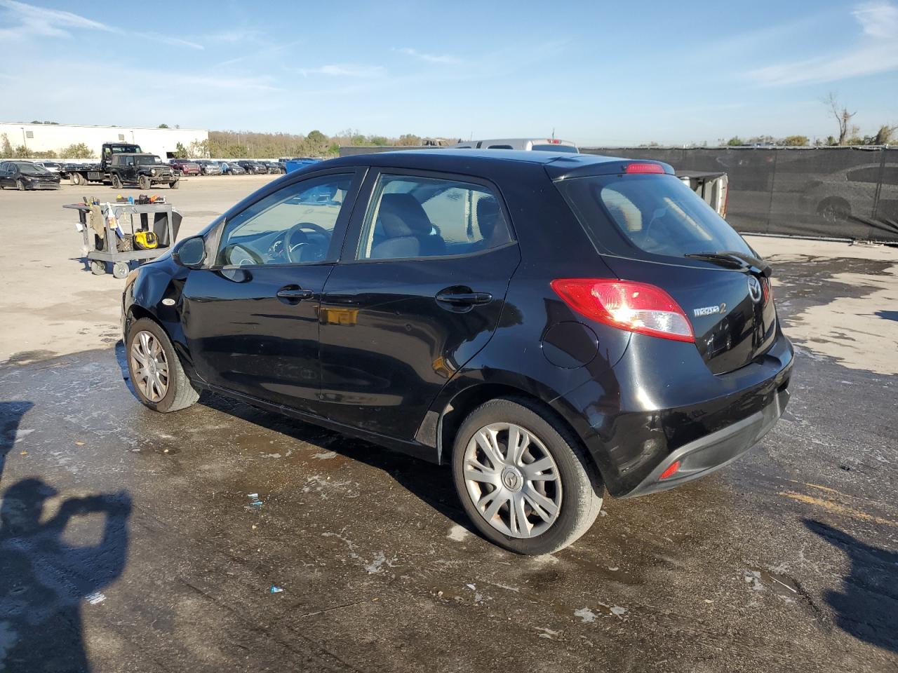 JM1DE1KYXC0135521 2012 Mazda Mazda2