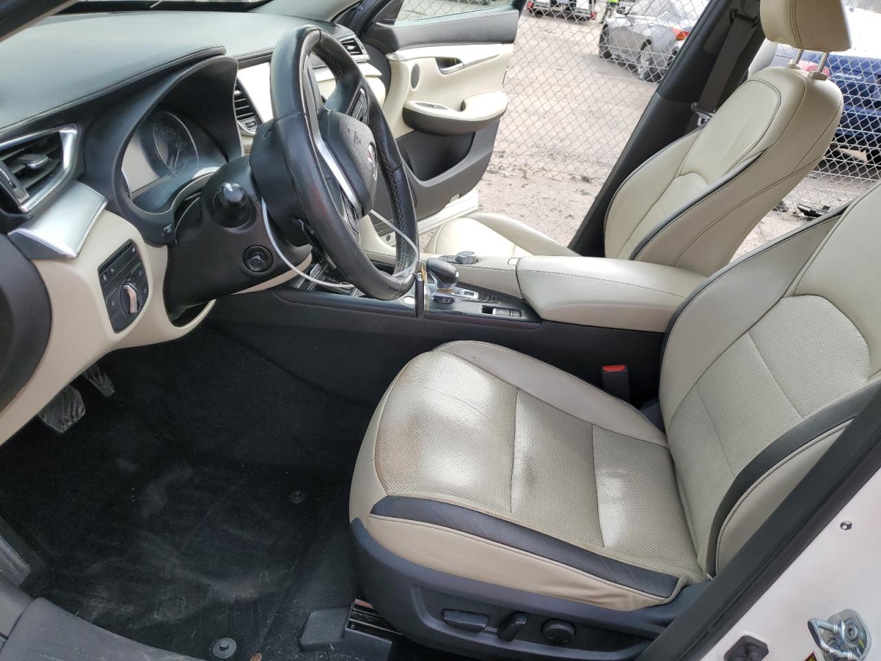 3PCAJ5M38KF107398 2019 Infiniti Qx50 Essential