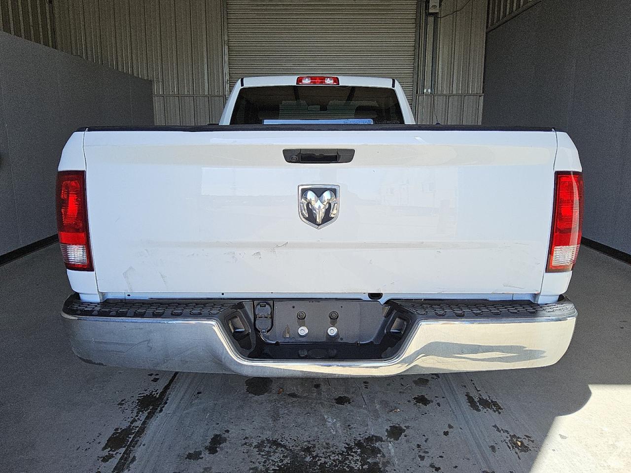 2022 Ram 1500 Classic Tradesman VIN: 3C6JR6DT8NG374397 Lot: 47413765