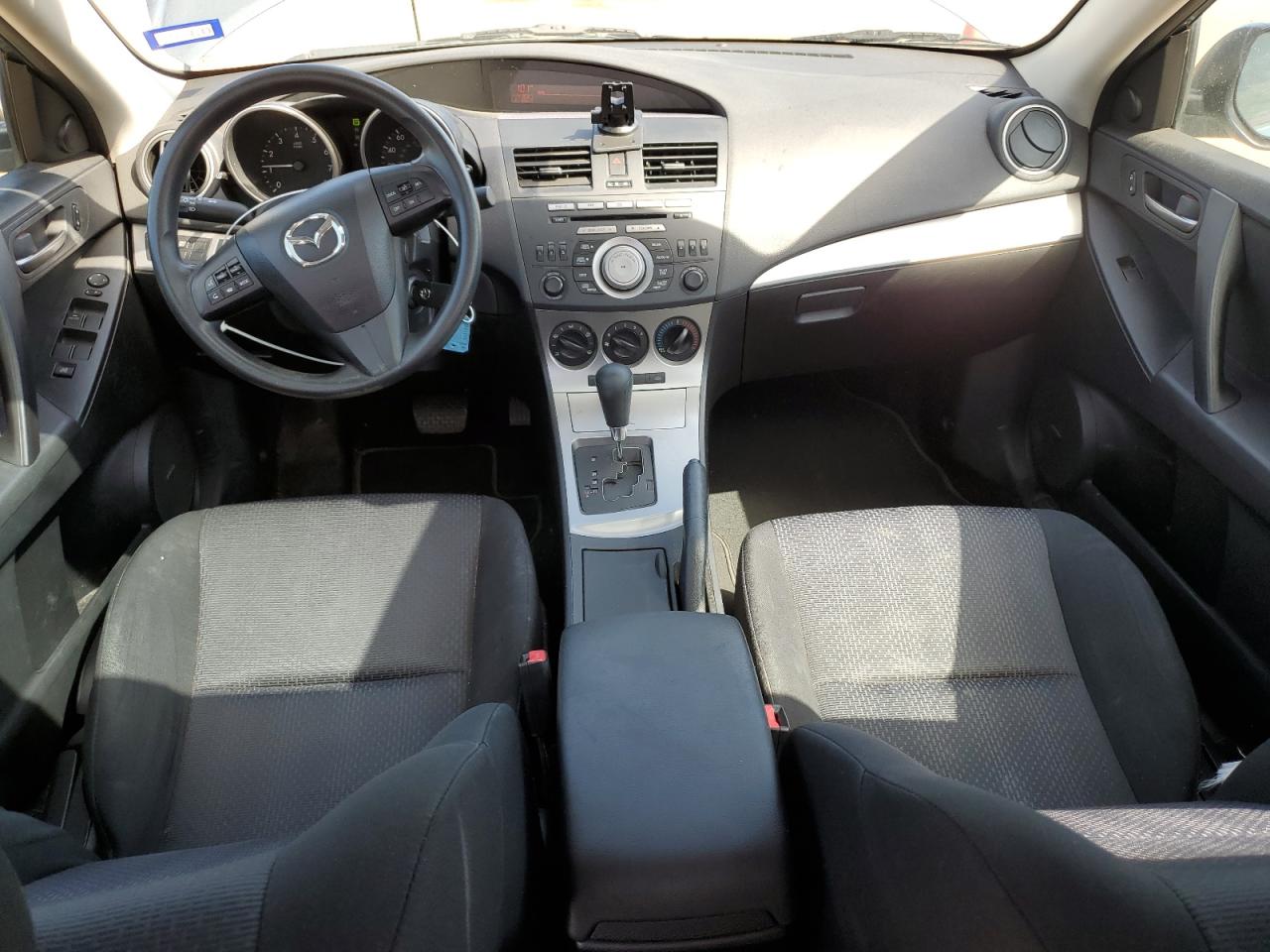 JM1BL1SF1A1130209 2010 Mazda 3 I