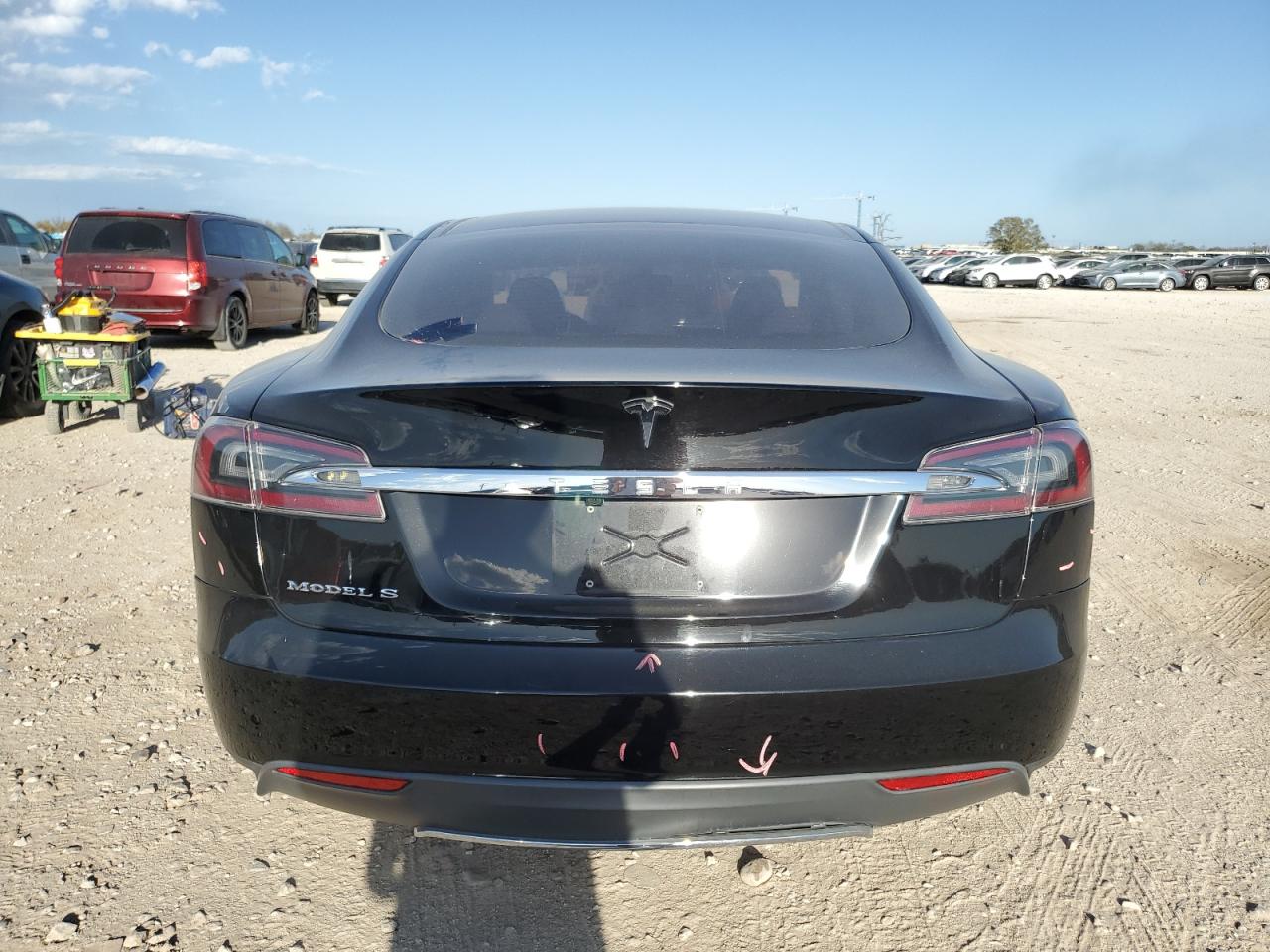 2013 Tesla Model S VIN: 5YJSA1CG2DFP05023 Lot: 48404715