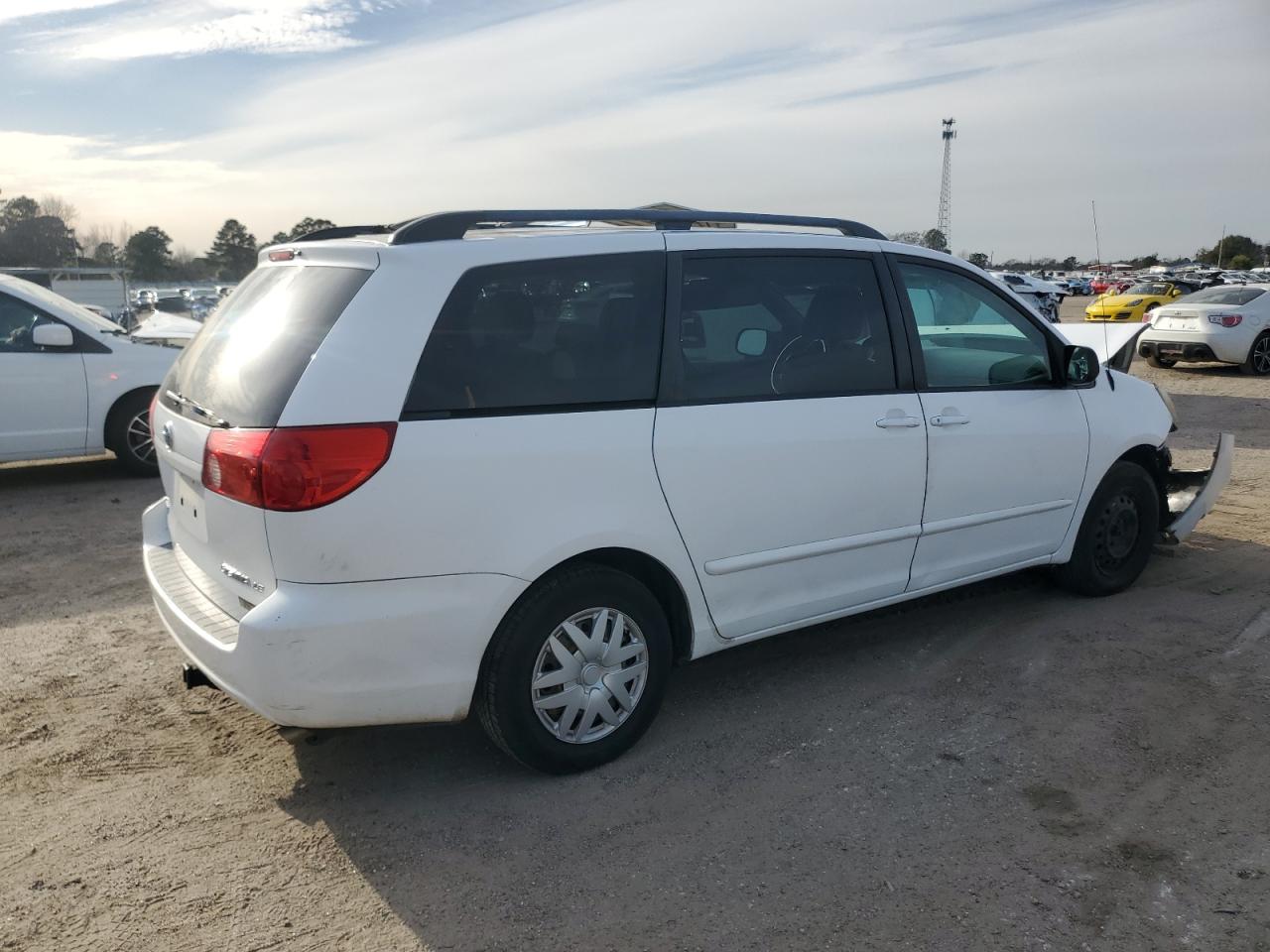 2010 Toyota Sienna Ce VIN: 5TDKK4CC4AS340444 Lot: 47670275