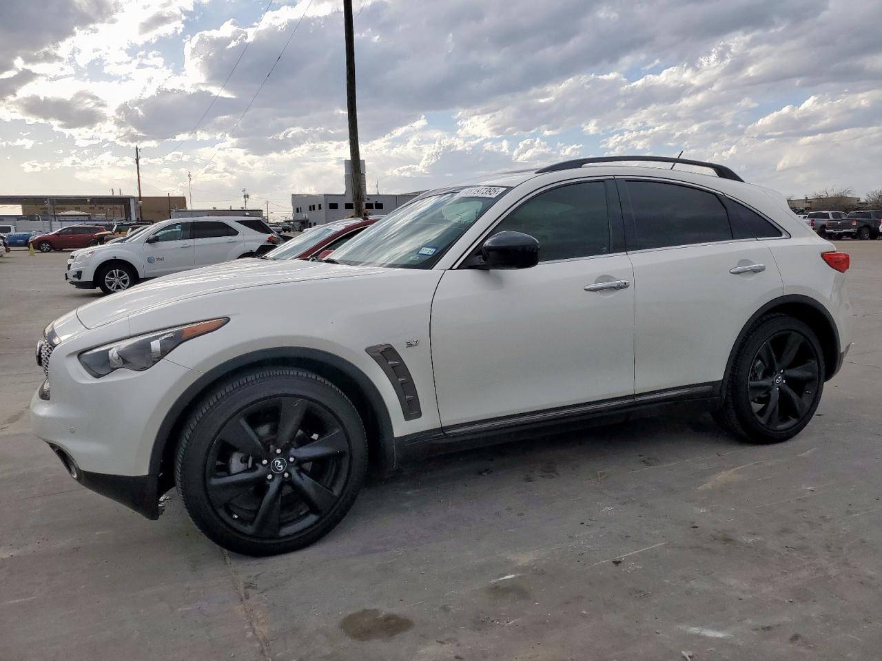 JN8CS1MU2HM143356 2017 Infiniti Qx70