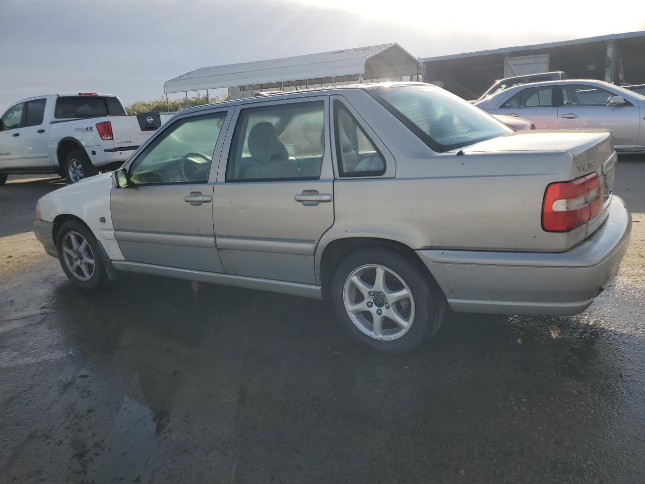 YV1LS61J5Y2673782 2000 Volvo S70 Base