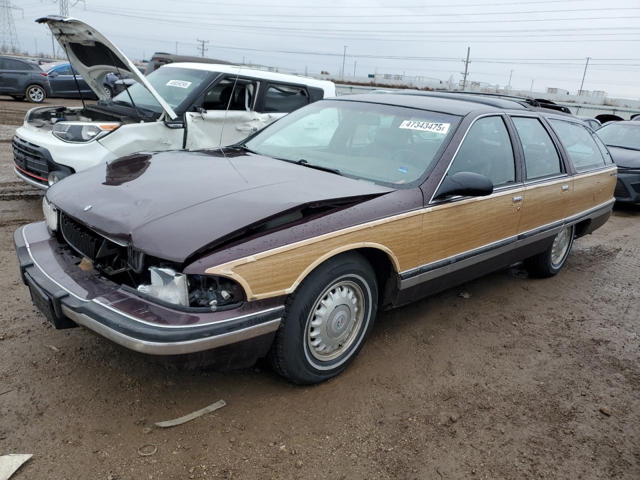 1996 Buick Roadmaster Base VIN: 1G4BR82P1TR418358 Lot: 47343475