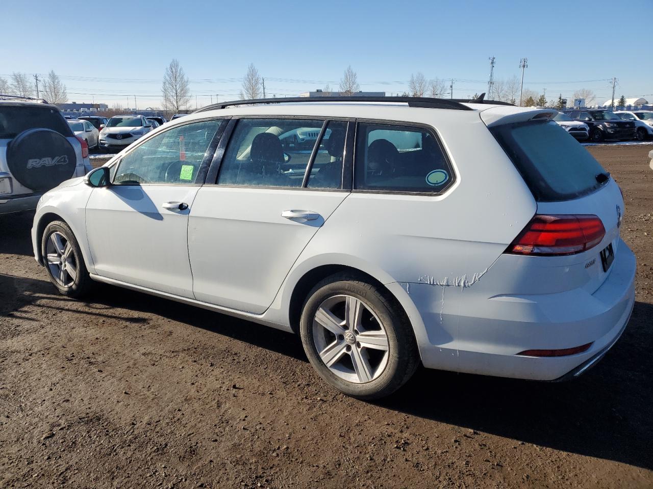 3VW117AU9JM751217 2018 Volkswagen Golf Sportwagen S