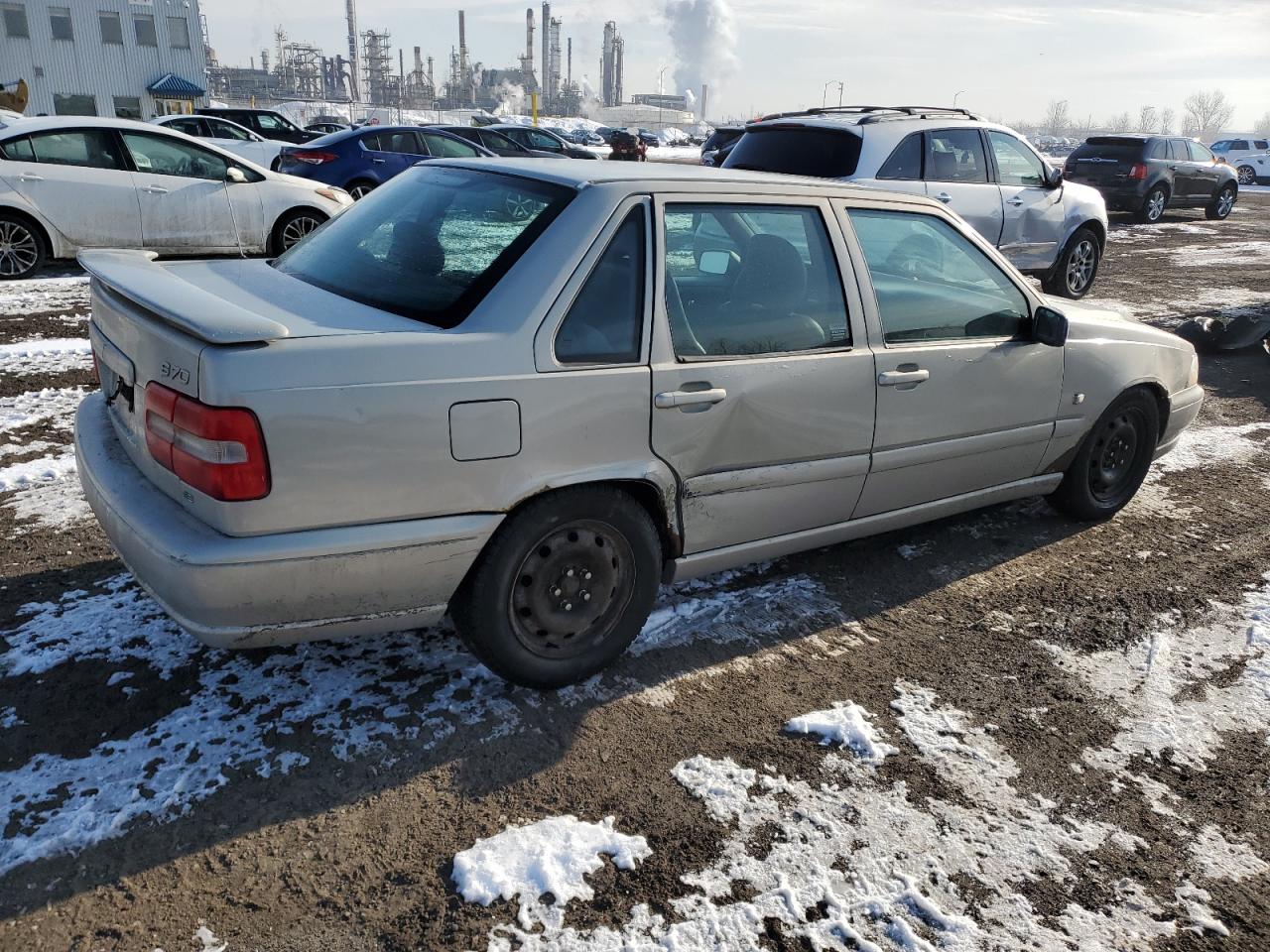 YV1LS61J6Y2649619 2000 Volvo S70 Base