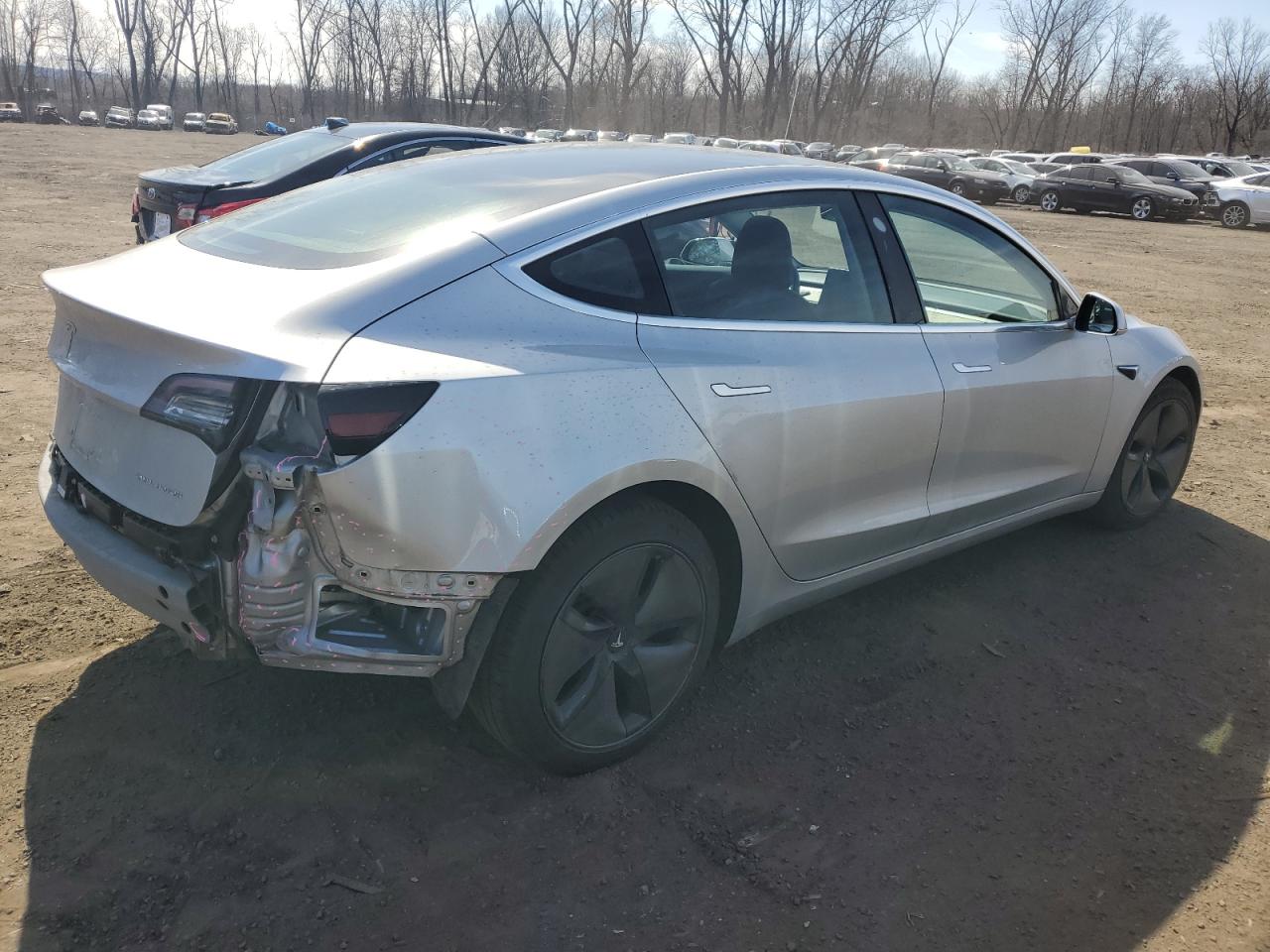 2018 Tesla Model 3 VIN: 5YJ3E1EB8JF065065 Lot: 48476445