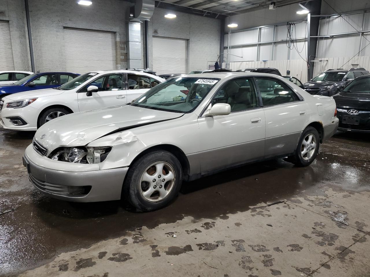 1998 Lexus Es 300 VIN: JT8BF28G9W0105650 Lot: 47545945