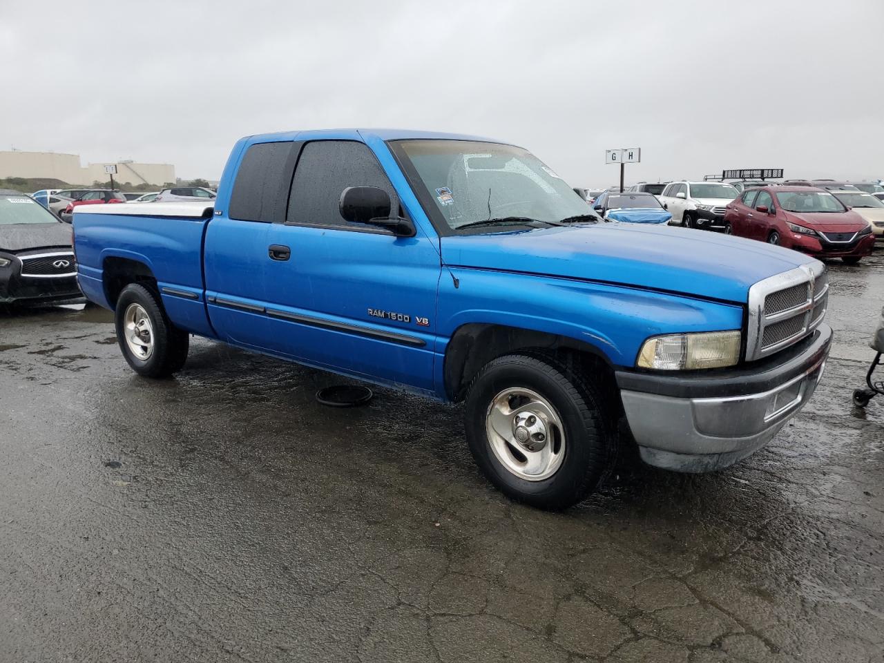 1998 Dodge Ram 1500 VIN: 1B7HC13Y6WJ211837 Lot: 47875555