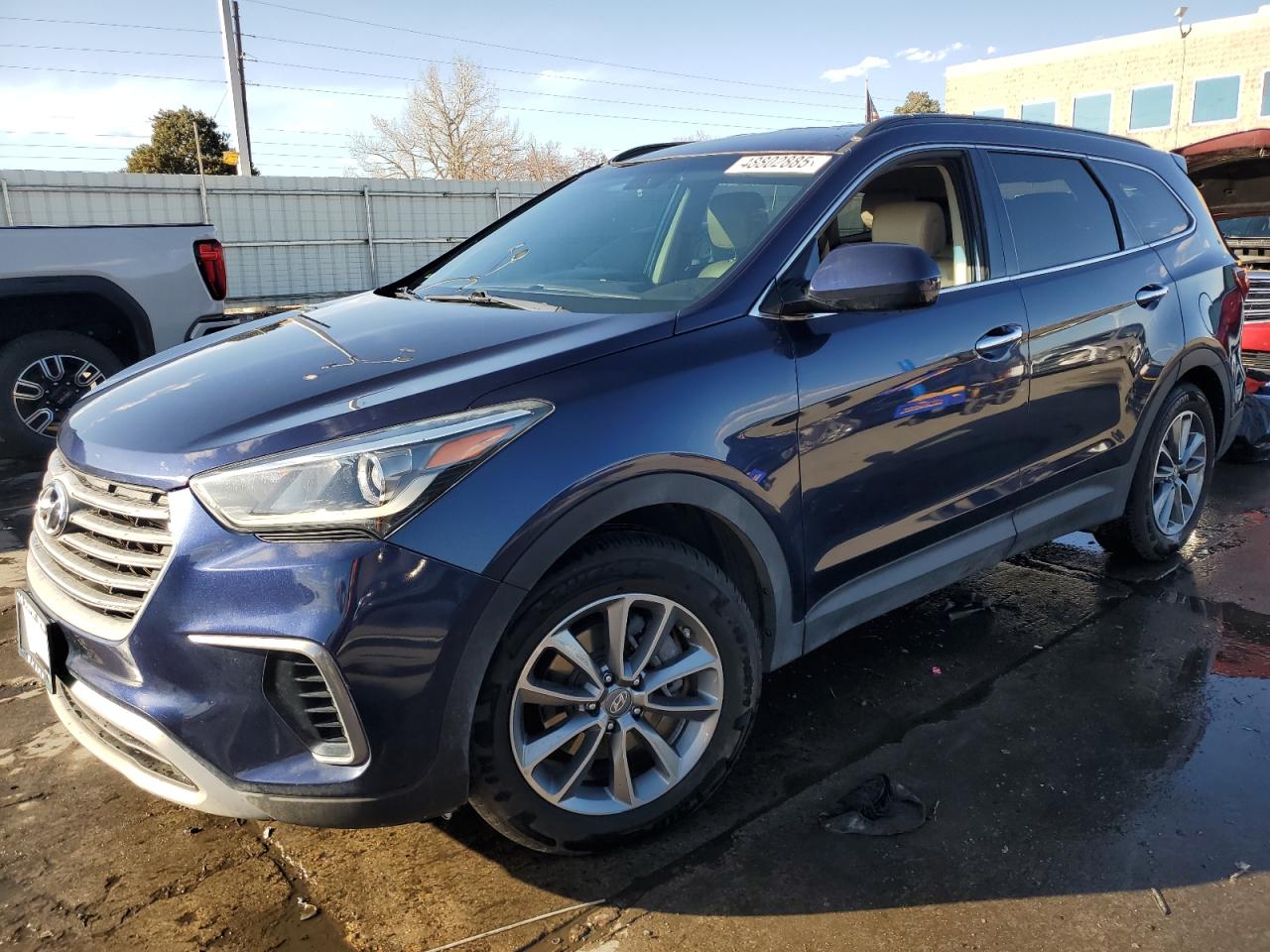 2017 Hyundai Santa Fe Se VIN: KM8SM4HF3HU205860 Lot: 48802885