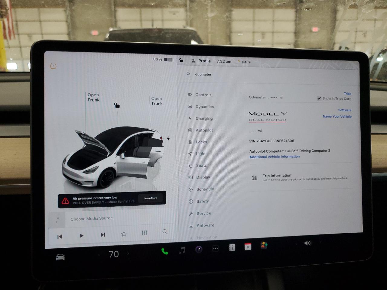 2022 Tesla Model Y VIN: 7SAYGDEF3NF524306 Lot: 48396965