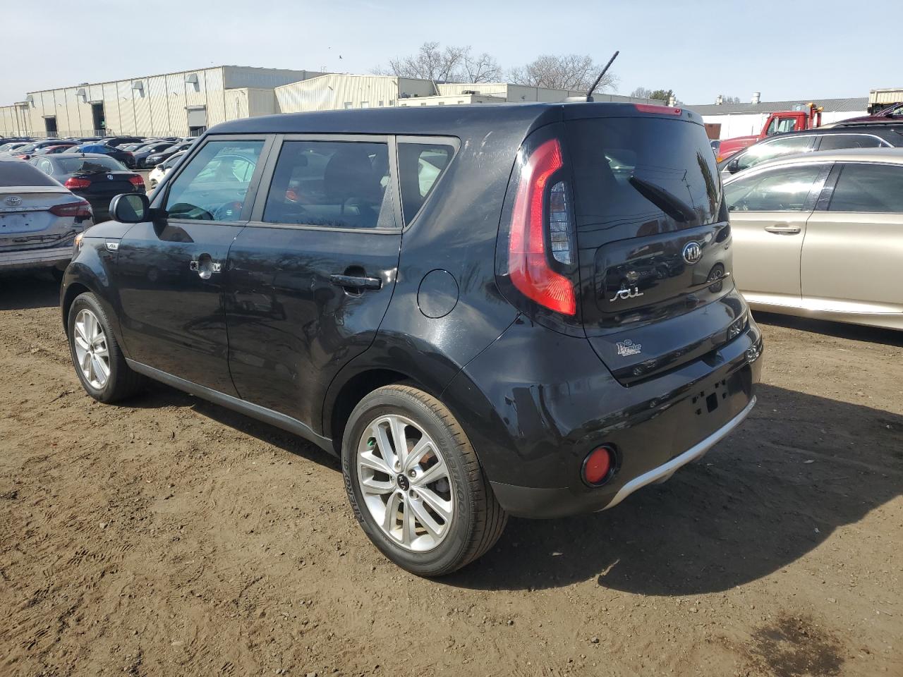 2017 Kia Soul + VIN: KNDJP3A54H7488688 Lot: 48712325