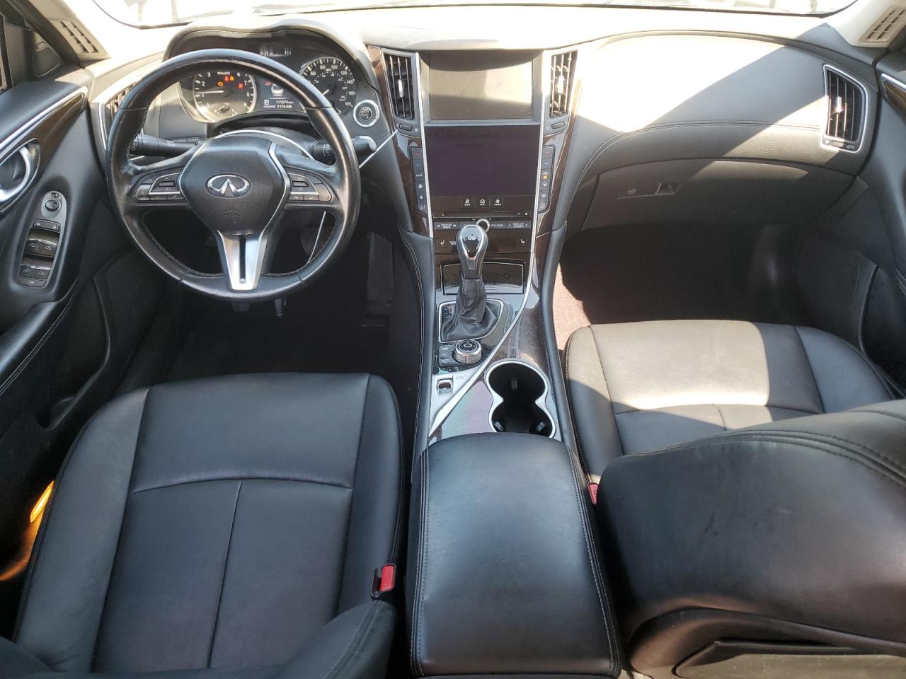 JN1EV7AR0JM430556 2018 Infiniti Q50 Luxe