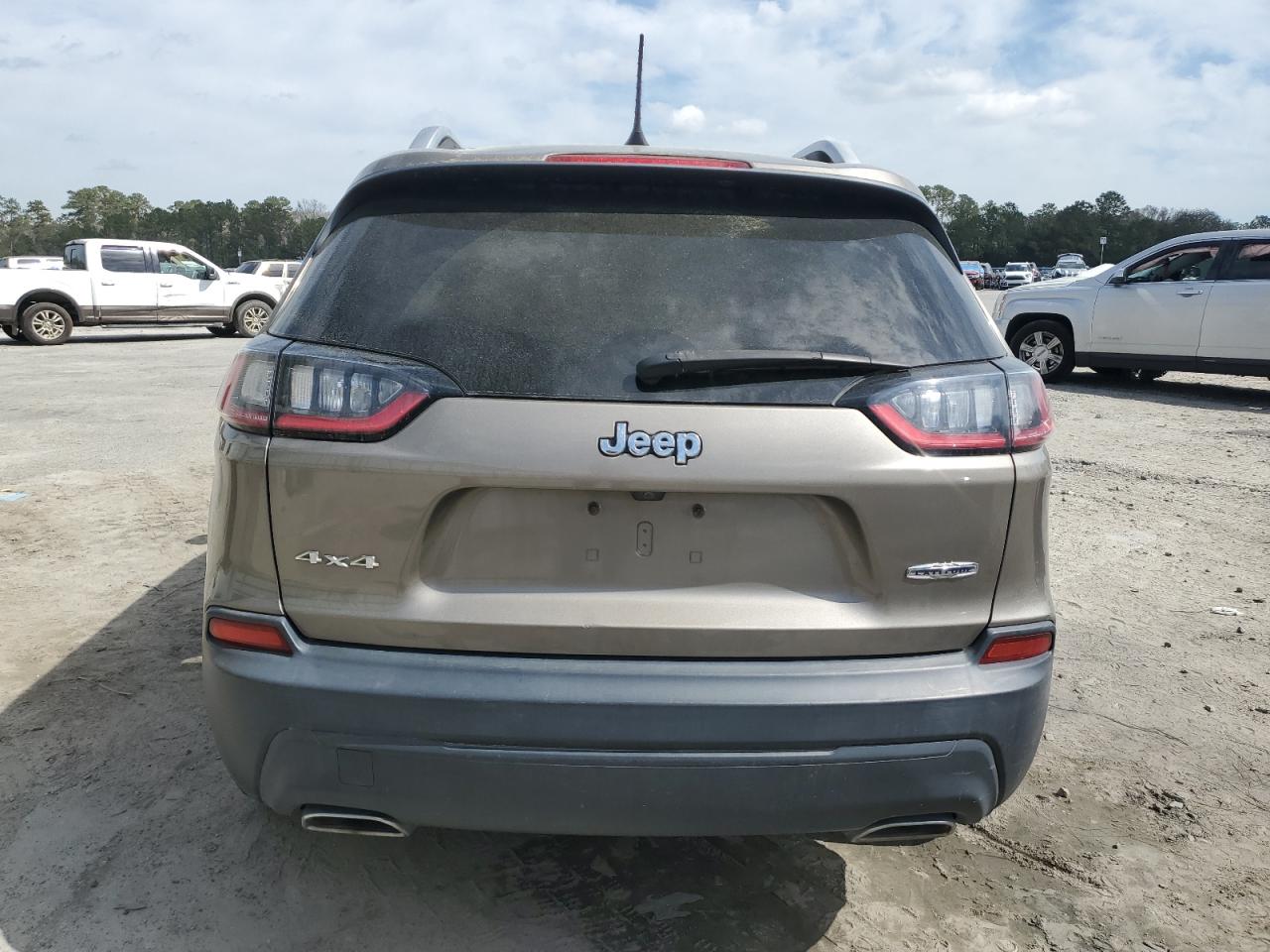 2019 Jeep Cherokee Latitude VIN: 1C4PJMCX5KD193754 Lot: 45904625