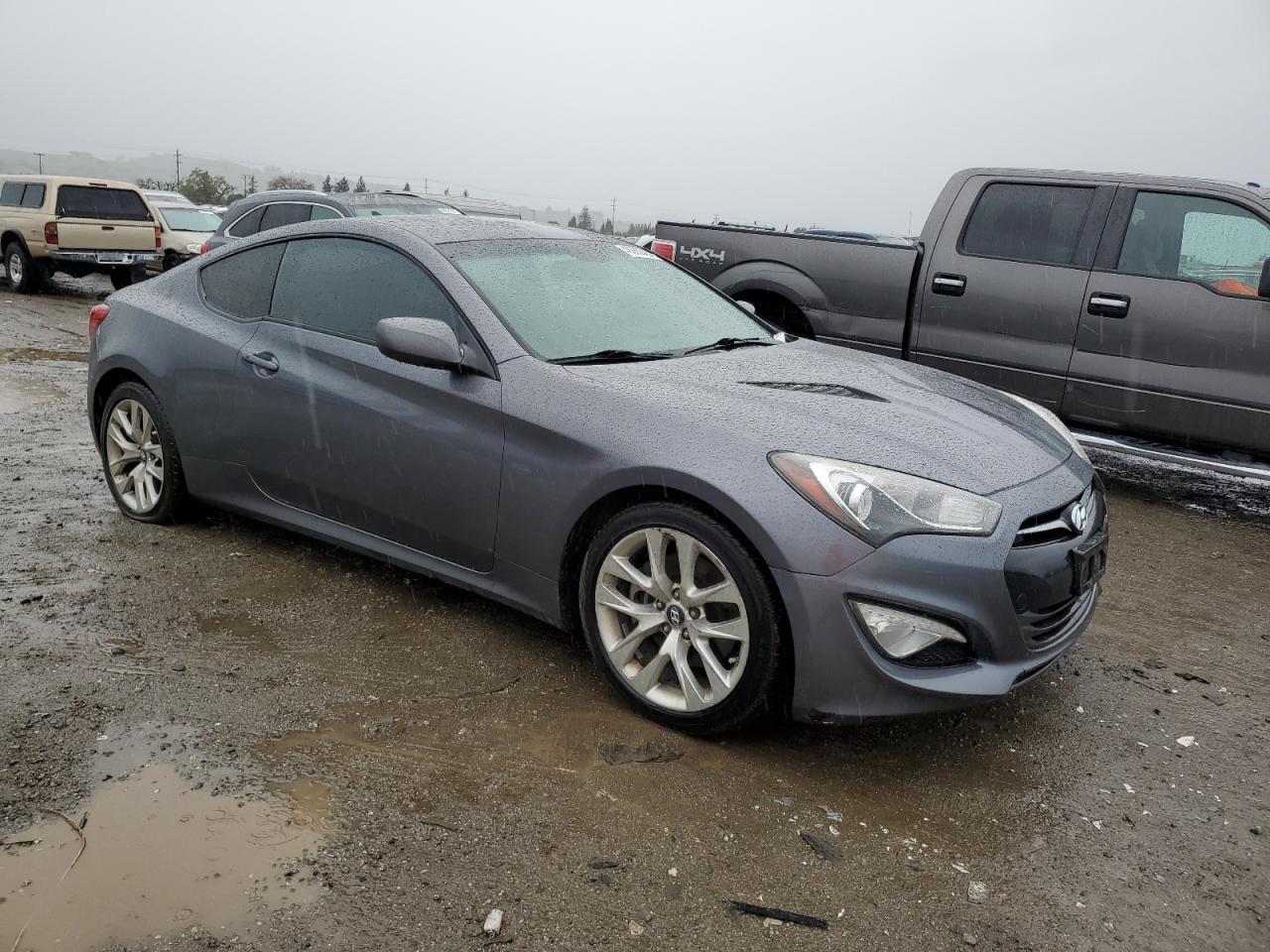 2014 Hyundai Genesis Coupe 2.0T VIN: KMHHT6KD2EU115613 Lot: 48880845